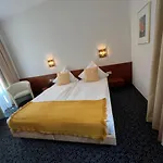 Hotel Stadthotel 3*