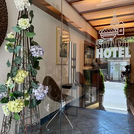 Stadthotel فندق 3*