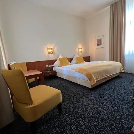 Ξενοδοχείο Stadthotel 3*