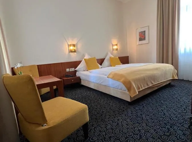 Hotel Stadthotel 3*